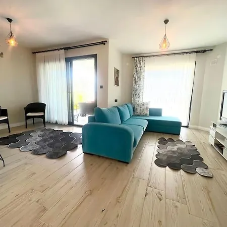 Oguz Villa Milas
