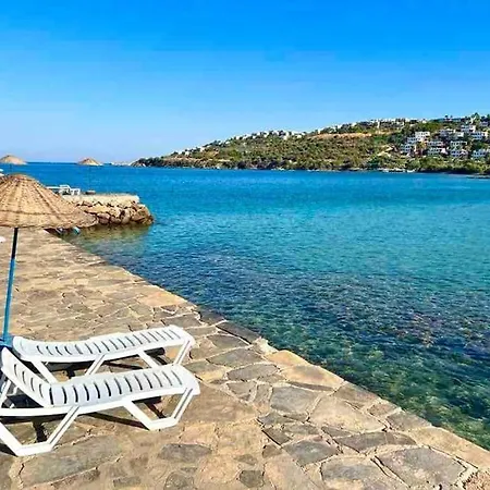 Oguz Villa Milas